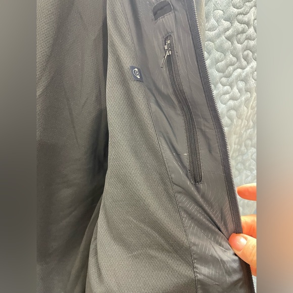 Light weight Jacket - Picture 6 of 16